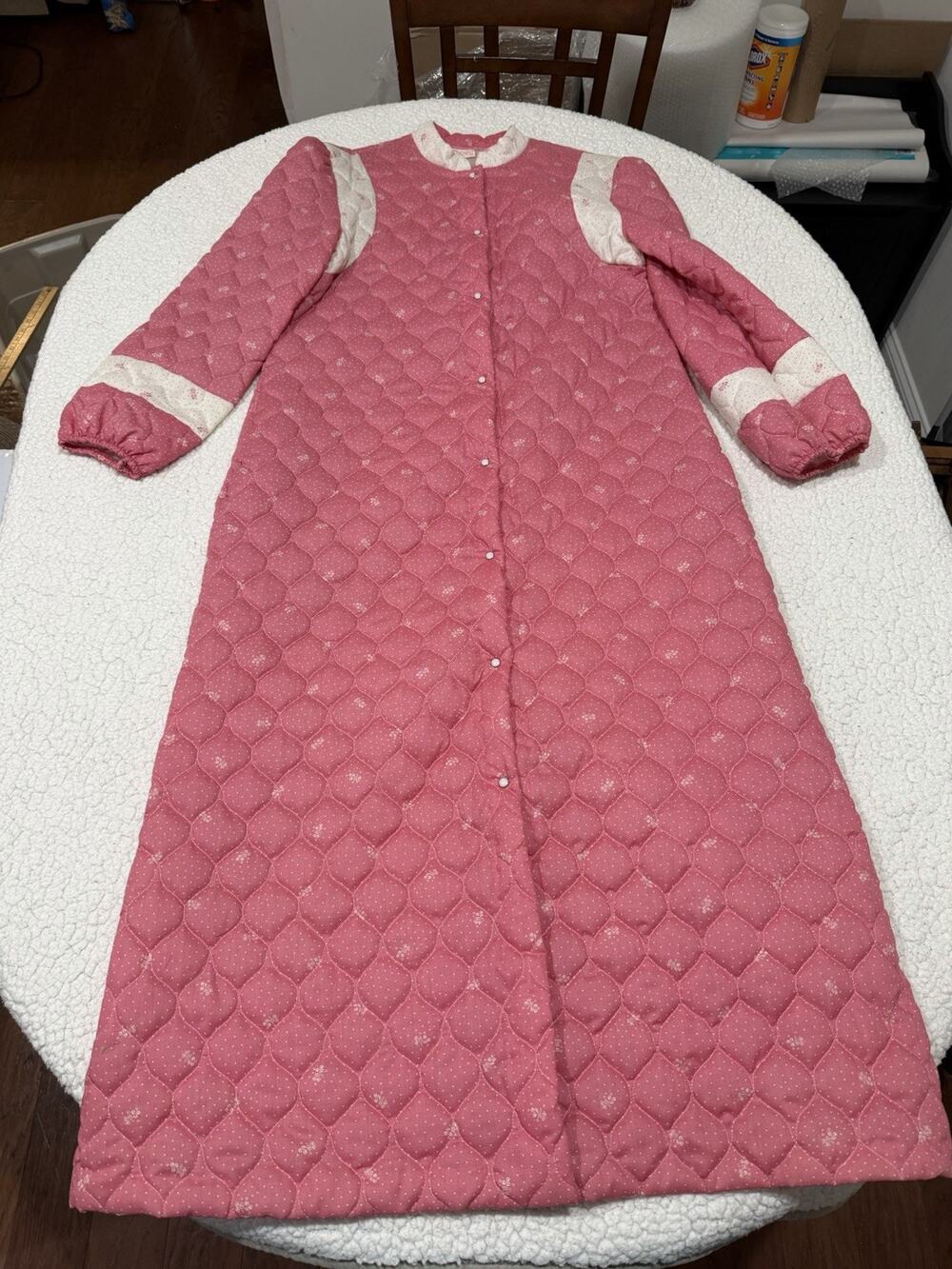 VTG Beco Originals M Pink Quilted Pearl Snap Nightgown Robe Full Length USA
